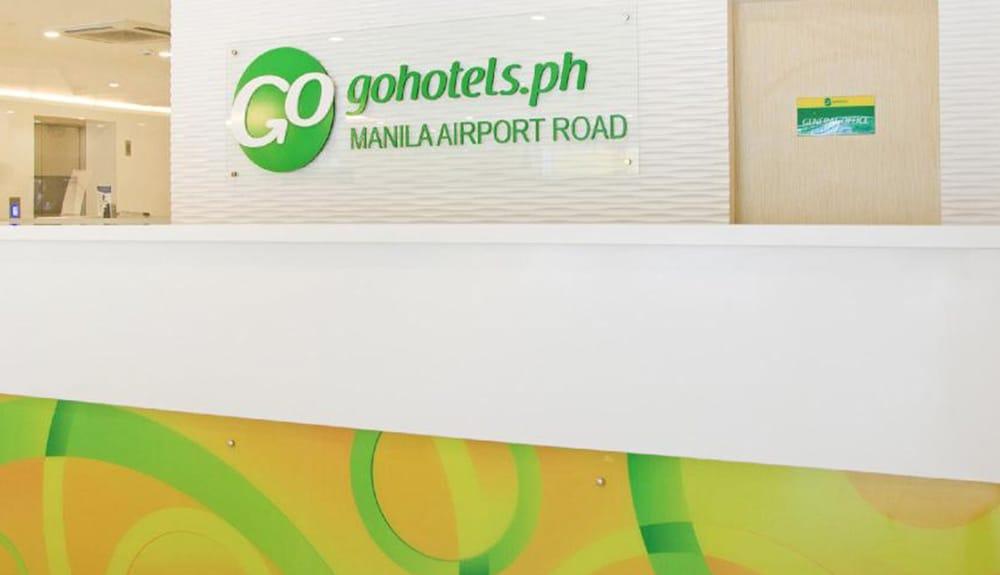 Go Hotels Manila Airport Road Paranaque City Exterior foto